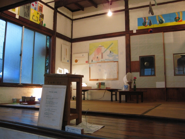 9人のカオスが絶妙にかみ合っています。