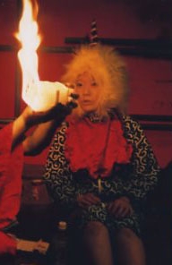 初代火おこしアイドルは火を吹けます。